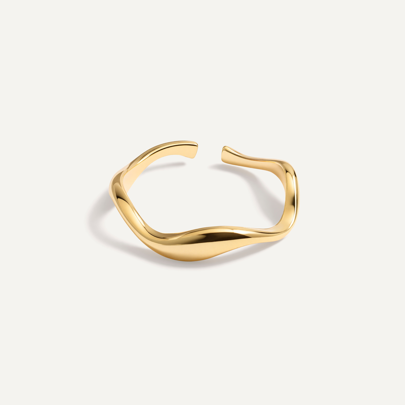 Belle & Ivy Sculpted Wave Ring